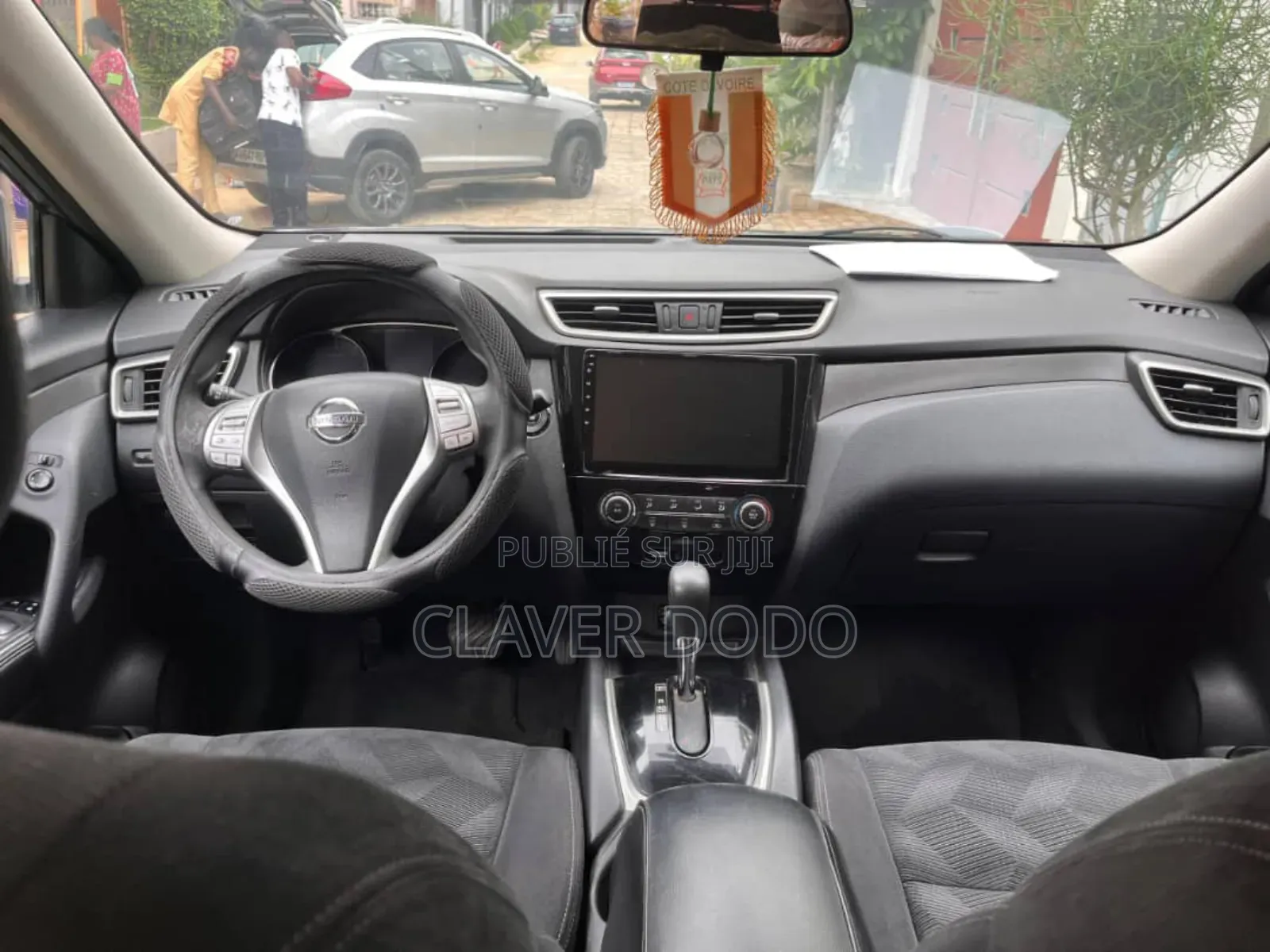 Nissan Rogue S 4dr SUV AWD (2.5L 4cyl CVT) 2014 Gris