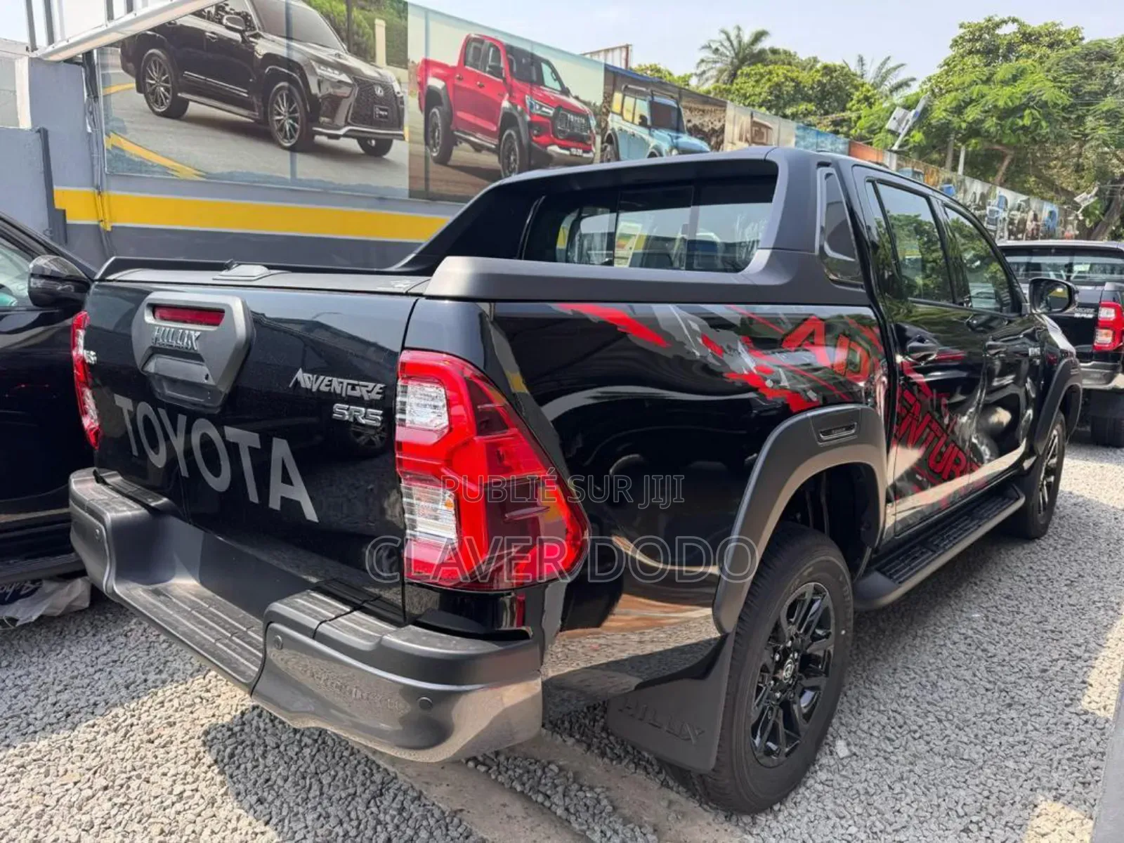 New Toyota Hilux 2025 Noir