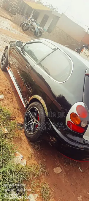 Toyota Corolla 1.5 Break 2002 Noir Mat