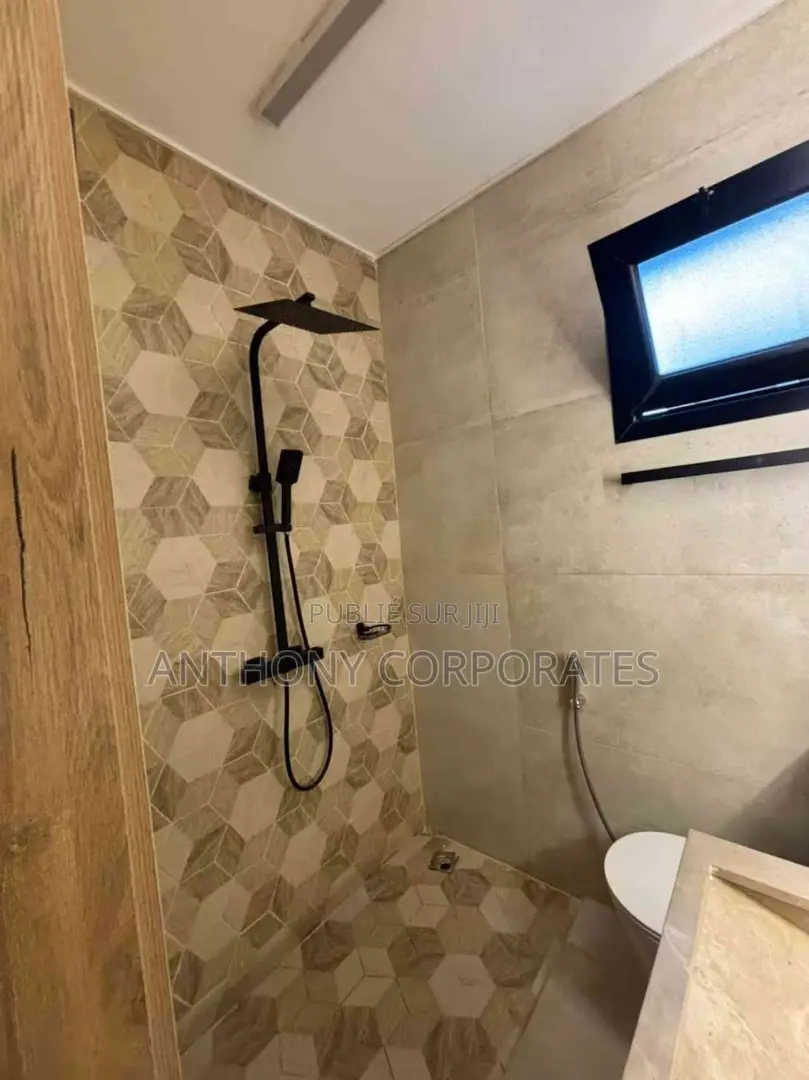 Appartement Meublé De 03 Pièces À Riviera 3 Lycee Blaise Pascal