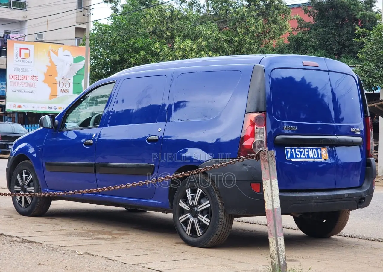 Renault Logan 2013 Bleu