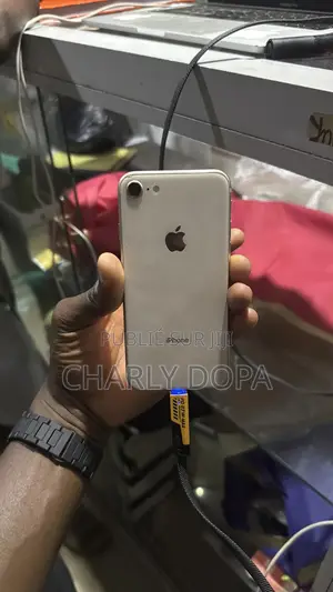 Pomme iPhone 8 64 GB Doré