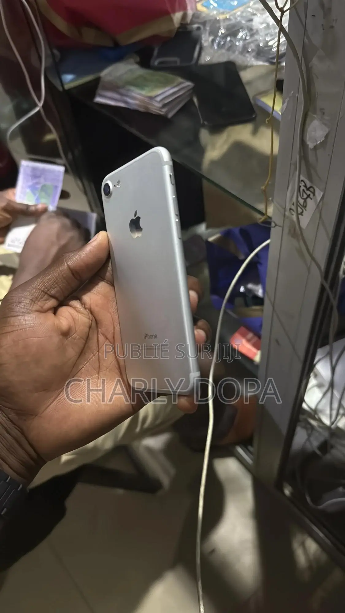 Pomme iPhone 7 32 GB Argenté