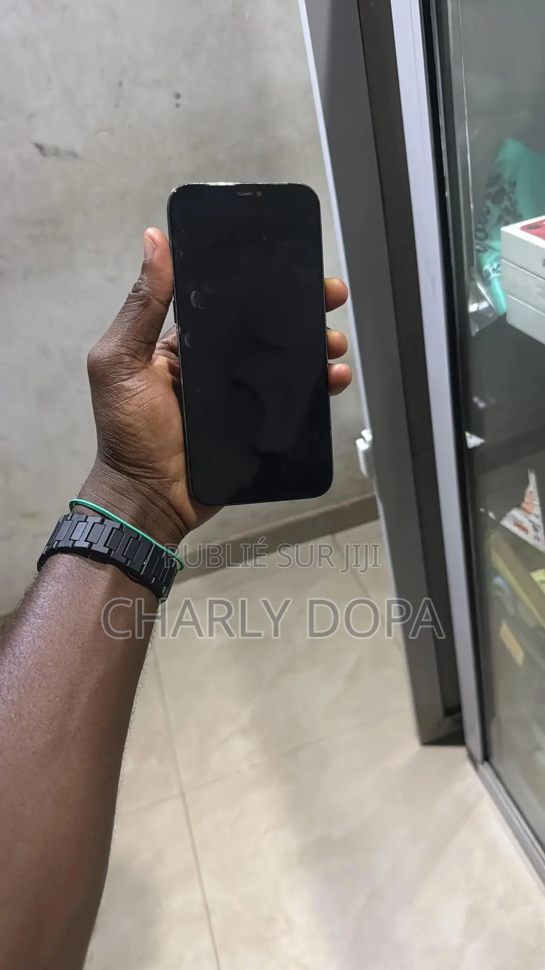 Pomme iPhone 12 Pro 128 GB Bleu