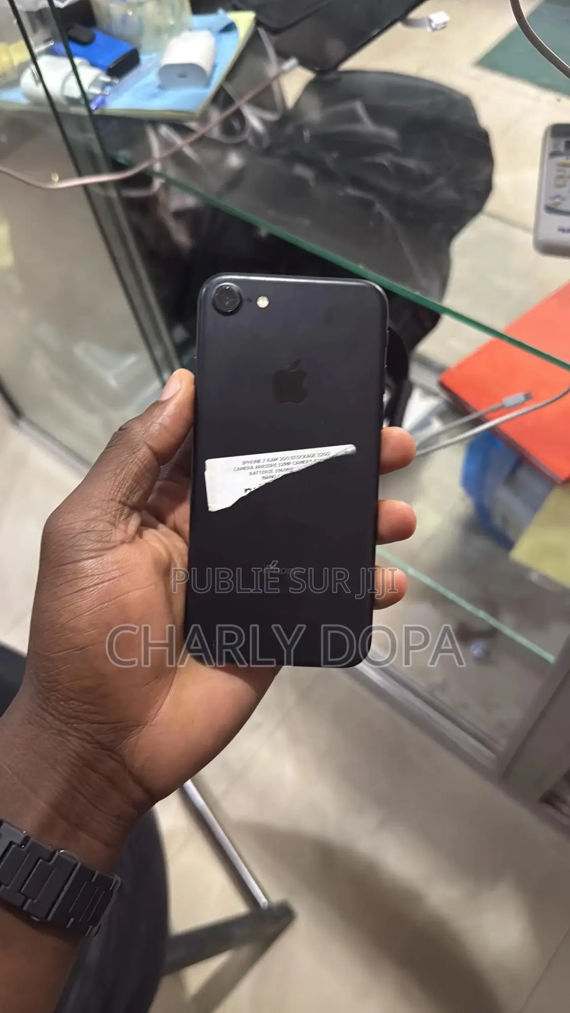 Pomme iPhone 7 32 GB Noir