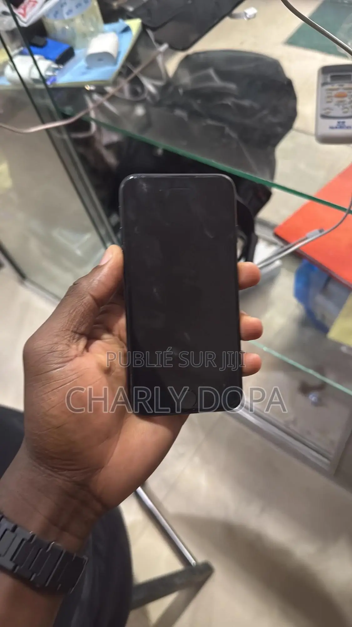 Pomme iPhone 7 32 GB Noir