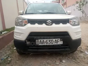 Suzuki S-Presso 2023 Blanc