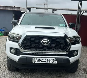Photo - Toyota Tacoma TRD Sport V6 4x4 Double Cab 127.4 in. WB 2020 Blanc