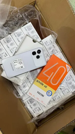 Photo - New Tecno Spark 40 128 GB Blanc