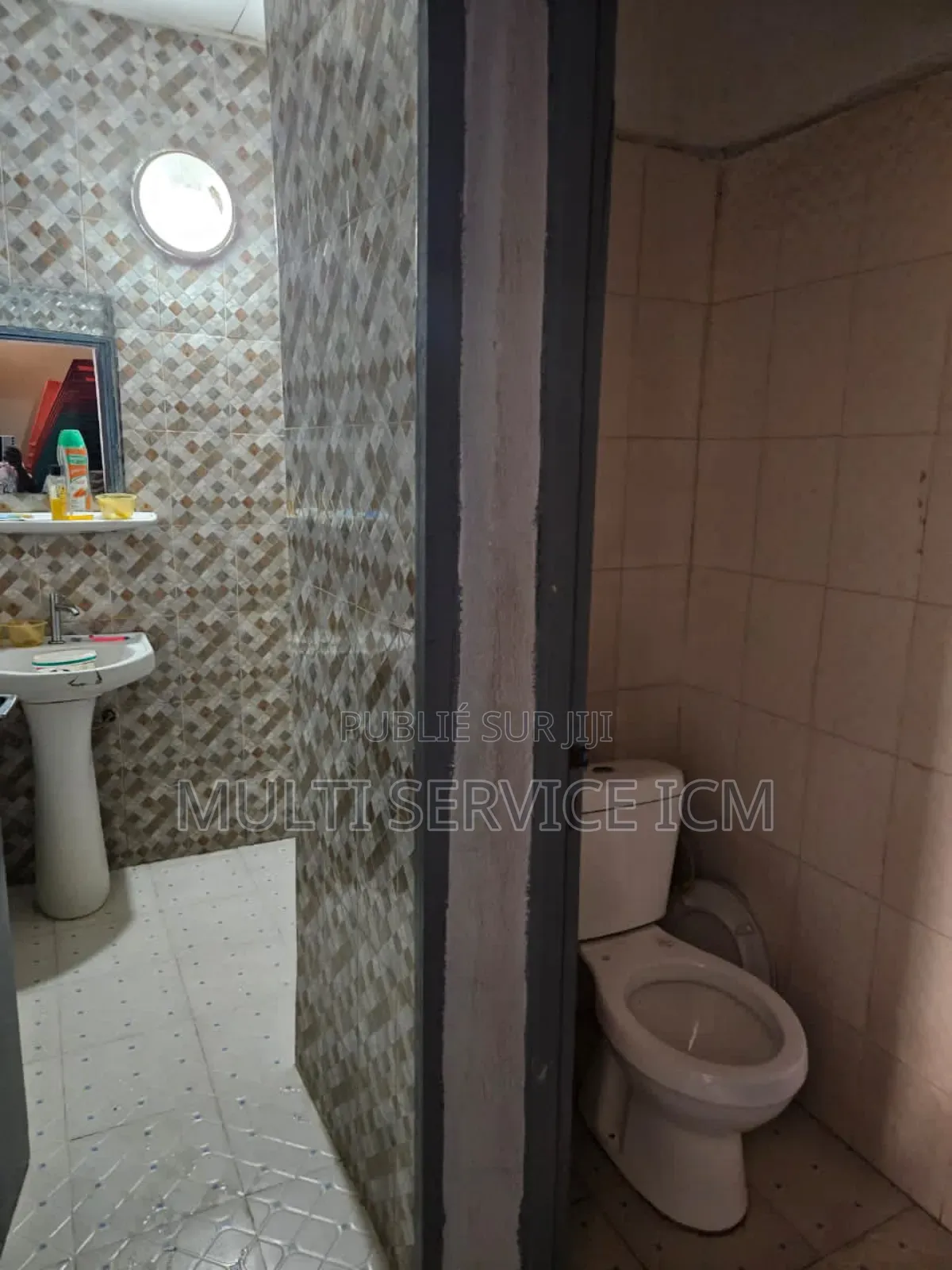 Furnished 4chbre Duplex dans Ismaël Coulibaly, Cocody à Vendre