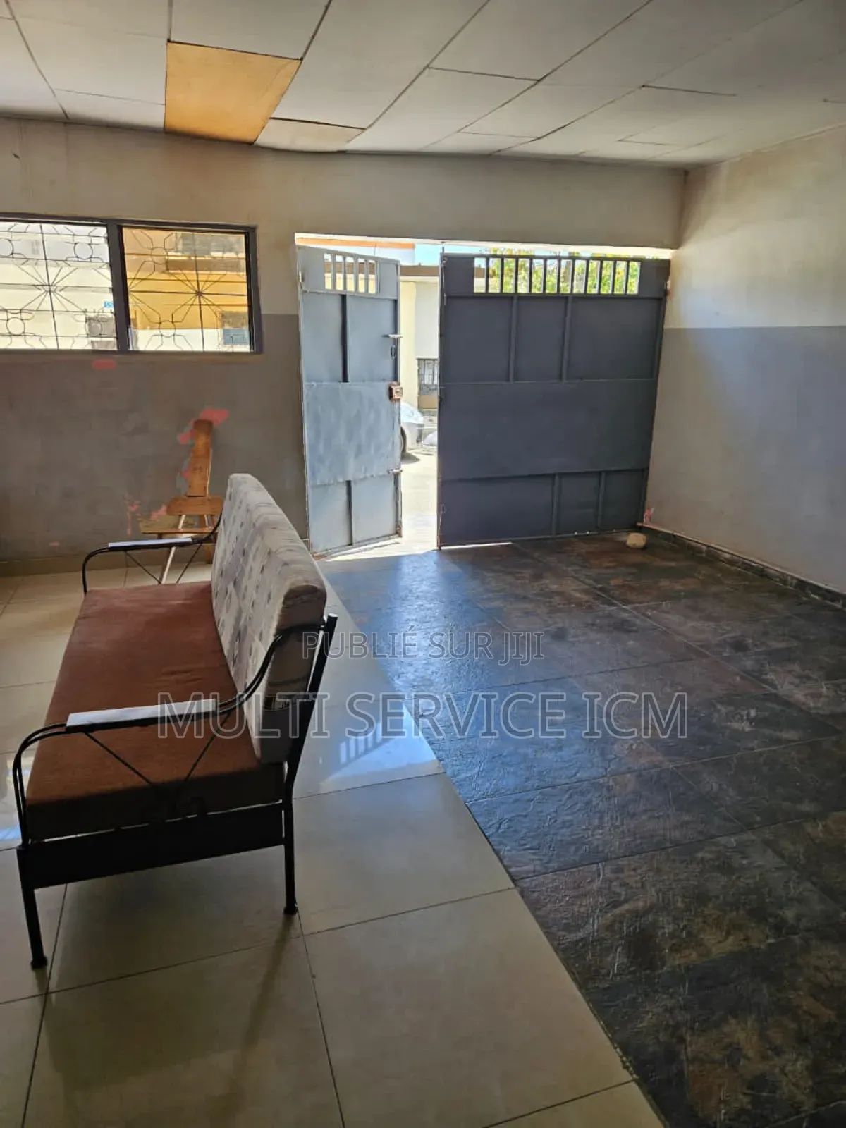 Furnished 4chbre Duplex dans Ismaël Coulibaly, Cocody à Vendre