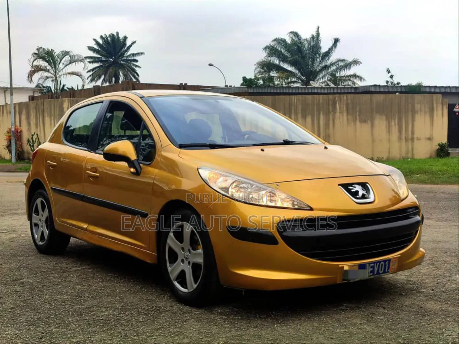 PEUGEOT 207 2008 Doré