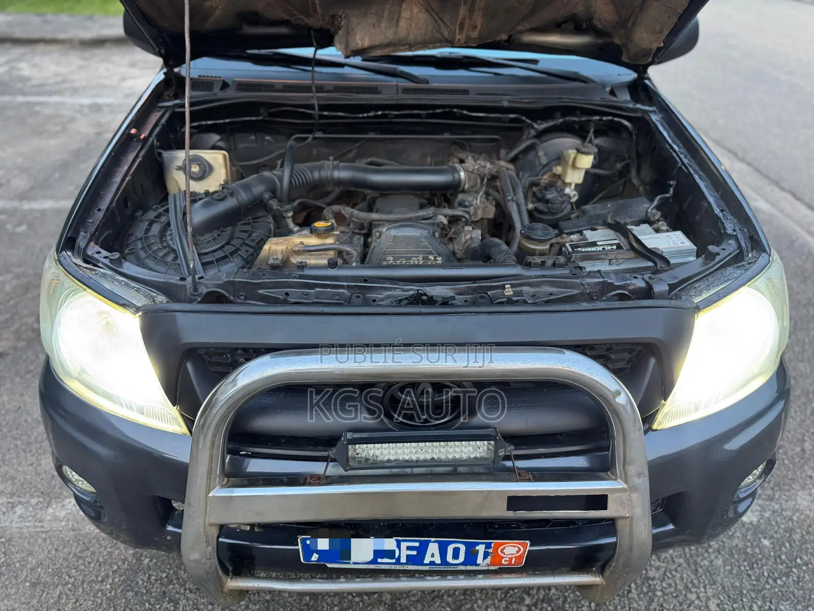 Toyota Hilux 2.5 D-4D 4X4 SRX 2010 Gris