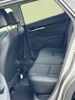 Kia Seltos 1.6 T-GDI 2021 Gris