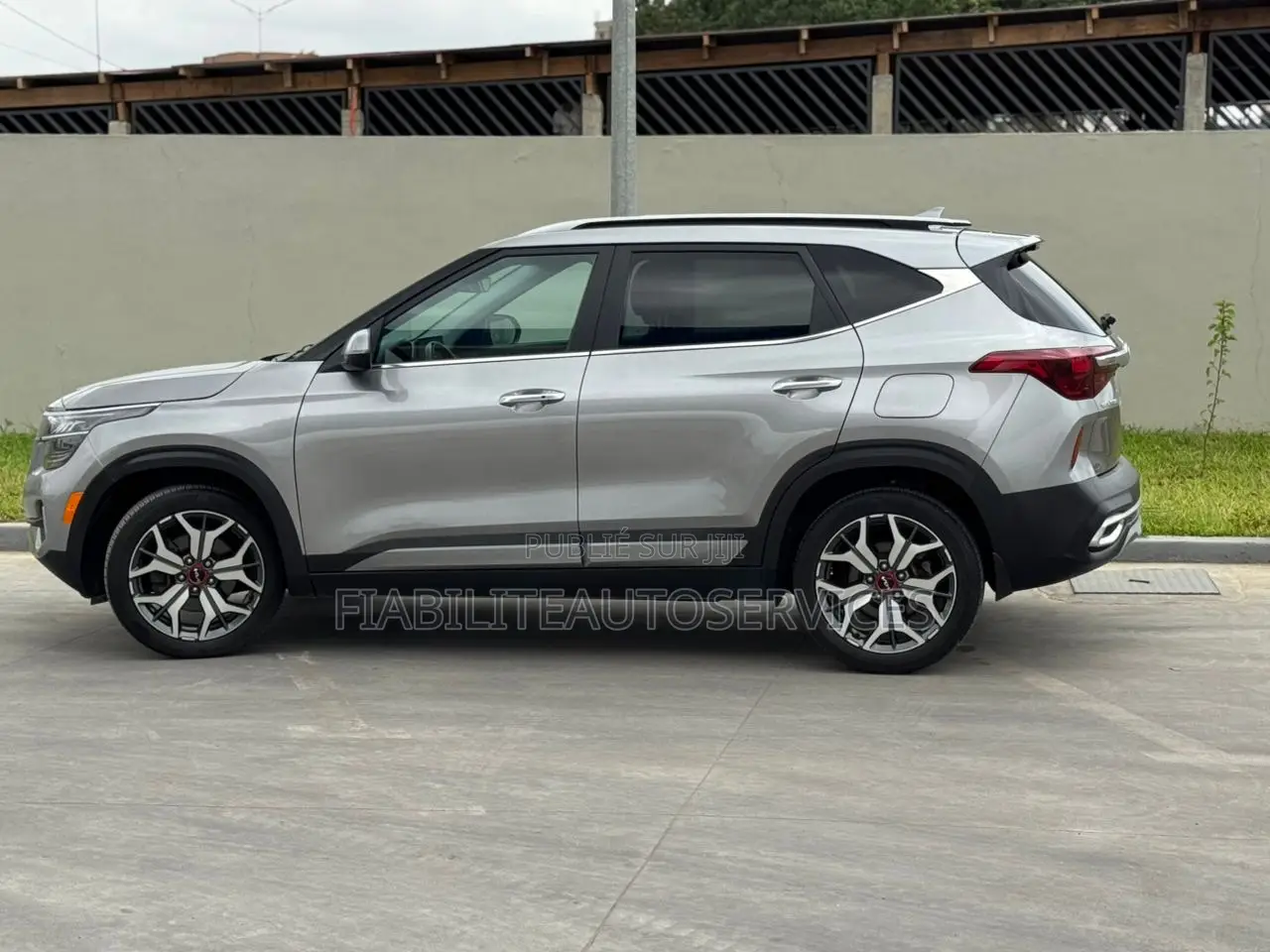 Kia Seltos 1.6 T-GDI 2021 Gris