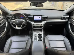 Ford Explorer 2023 Noir