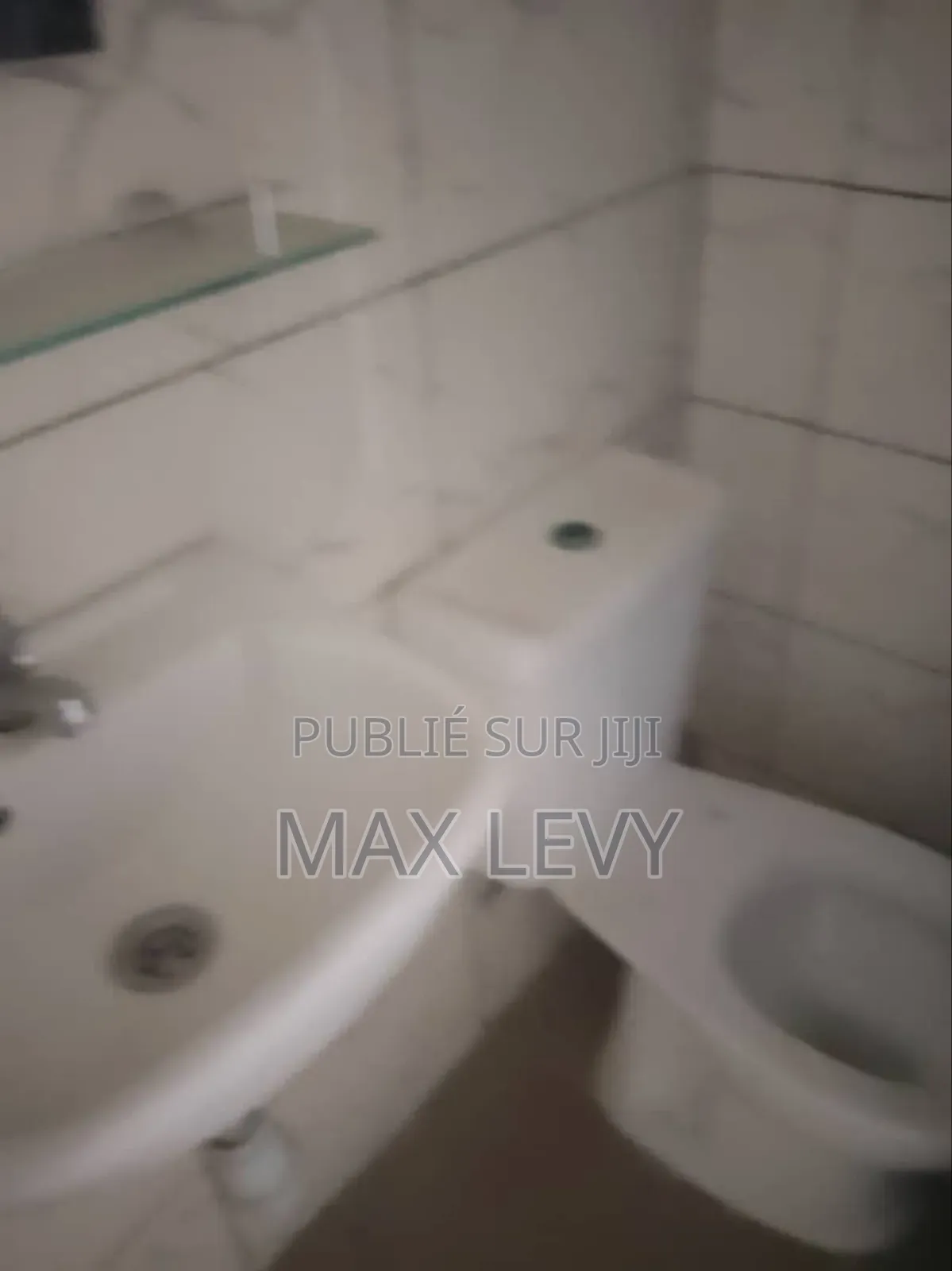 3chbre Maison dans Levy, Cocody à Louer