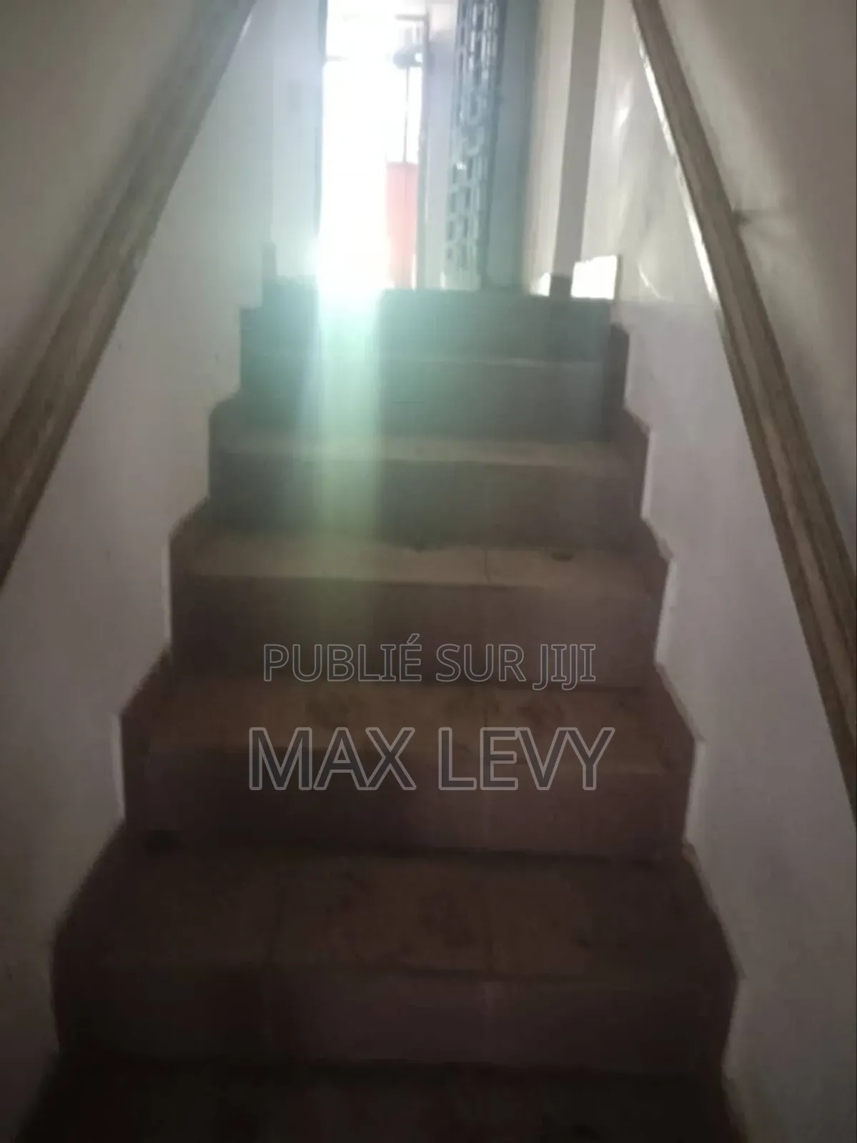 3chbre Maison dans Levy, Cocody à Louer