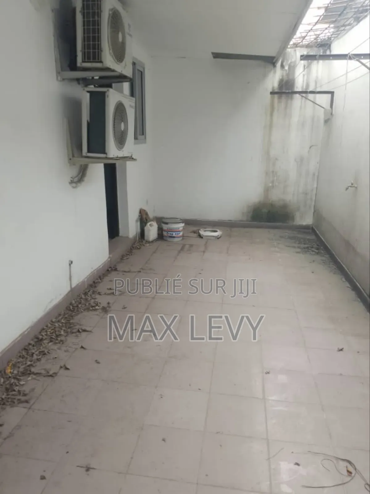 3chbre Maison dans Levy, Cocody à Louer