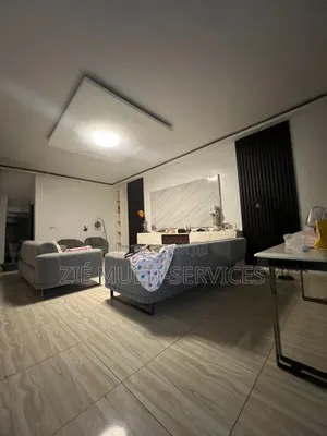 Furnished 5chbre Duplex dans Zié Multi-Service, Cocody à Vendre