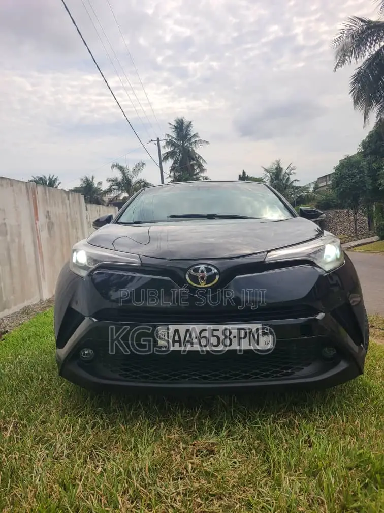 Toyota C-HR 2017 Gris