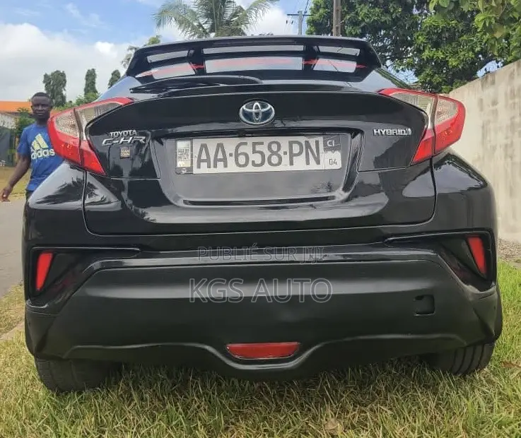 Toyota C-HR 2017 Gris
