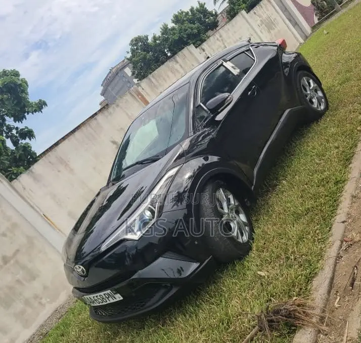 Toyota C-HR 2017 Gris