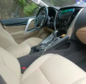 Mitsubishi Montero Sport