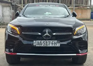 Photo - Mercedes-Benz GLC-Class 2018 Noir