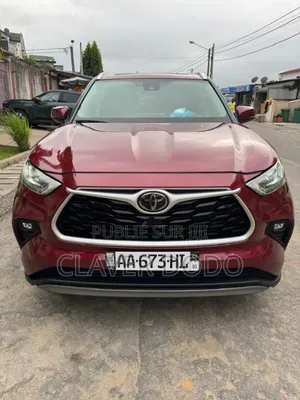 Photo - Toyota Highlander 2021 Rouge