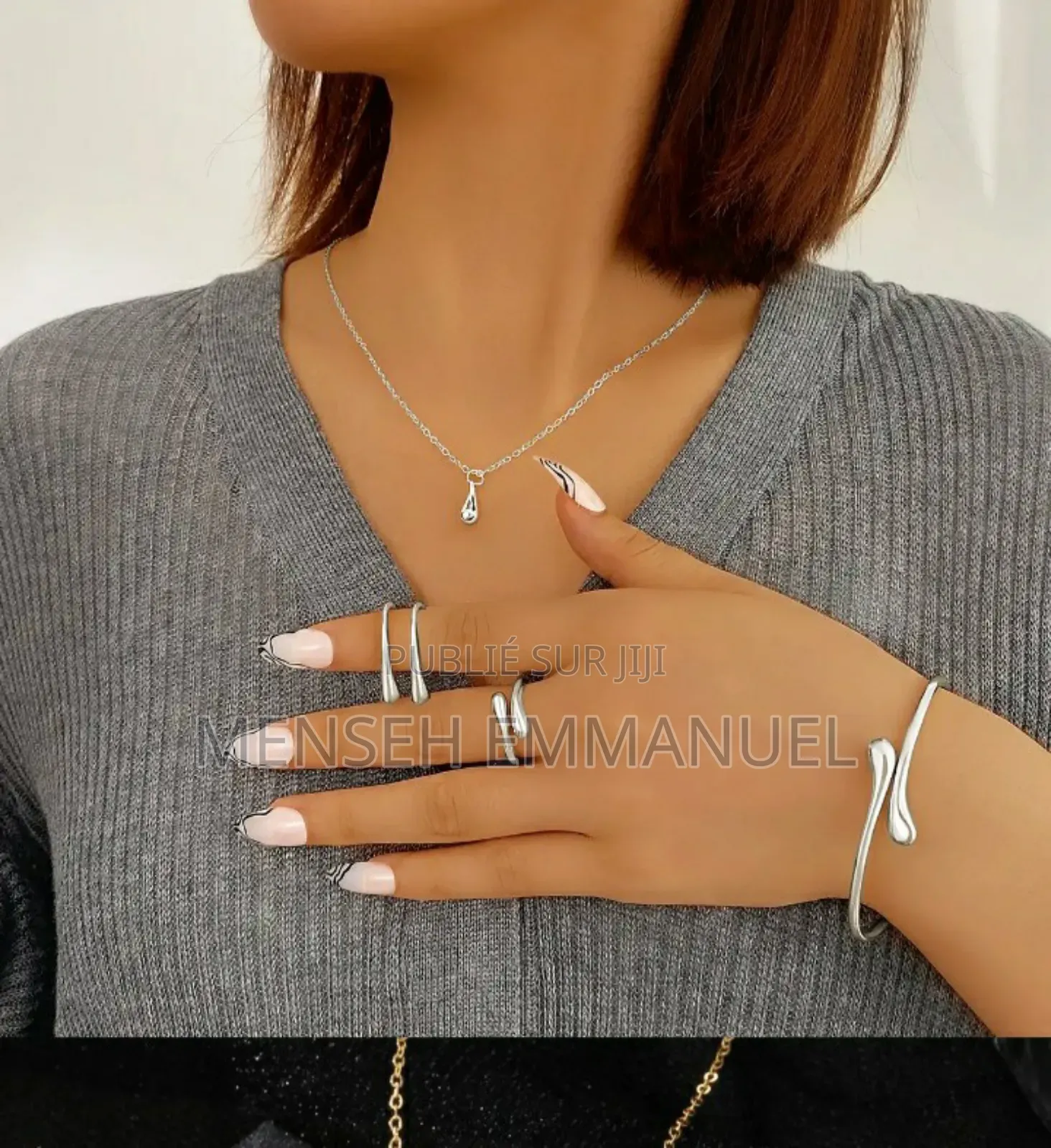 Jewalry; Earing ,Neckless and Hand Ring