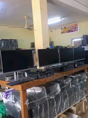 New Ordinateur De Bureau Dell Autre 4GB Autre HDD 500GB