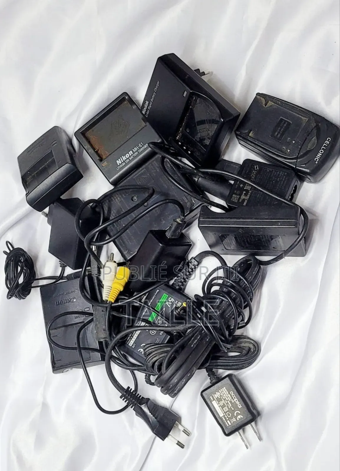 Lot De Chargeurs Appareil Photo