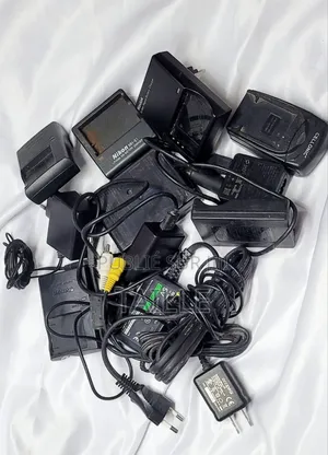 Lot De Chargeurs Appareil Photo