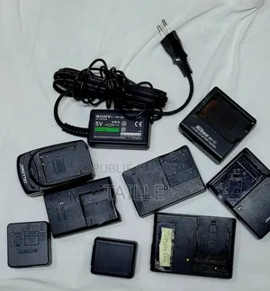 Lot De Chargeurs Appareil Photo