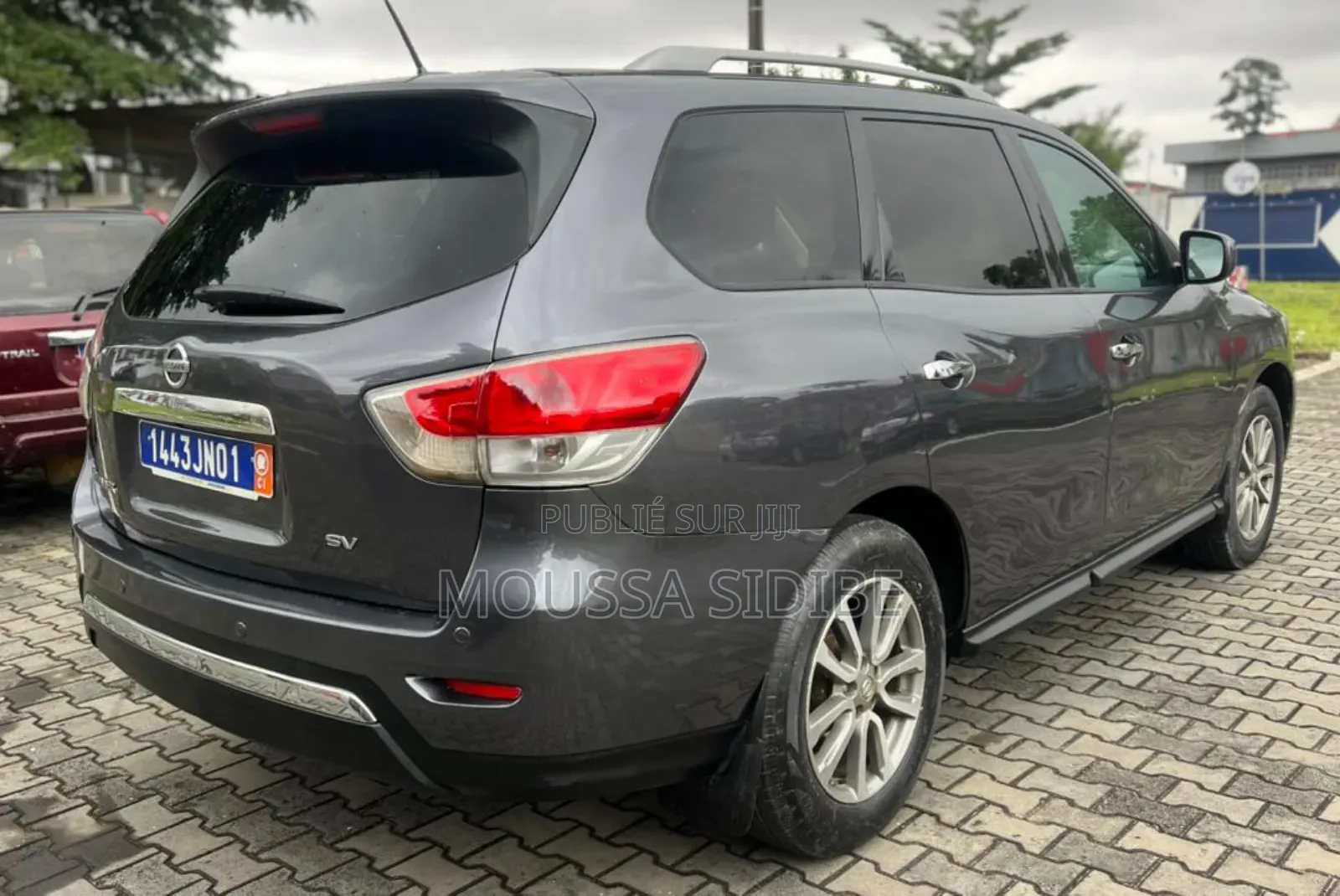 Nissan Pathfinder 2016 Gris