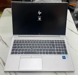 Ordinateur Portable HP EliteBook 850 G8 16GB Intel Core I7 SSD 512GB