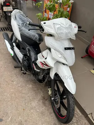 New TVS Autre 2024 Blanc