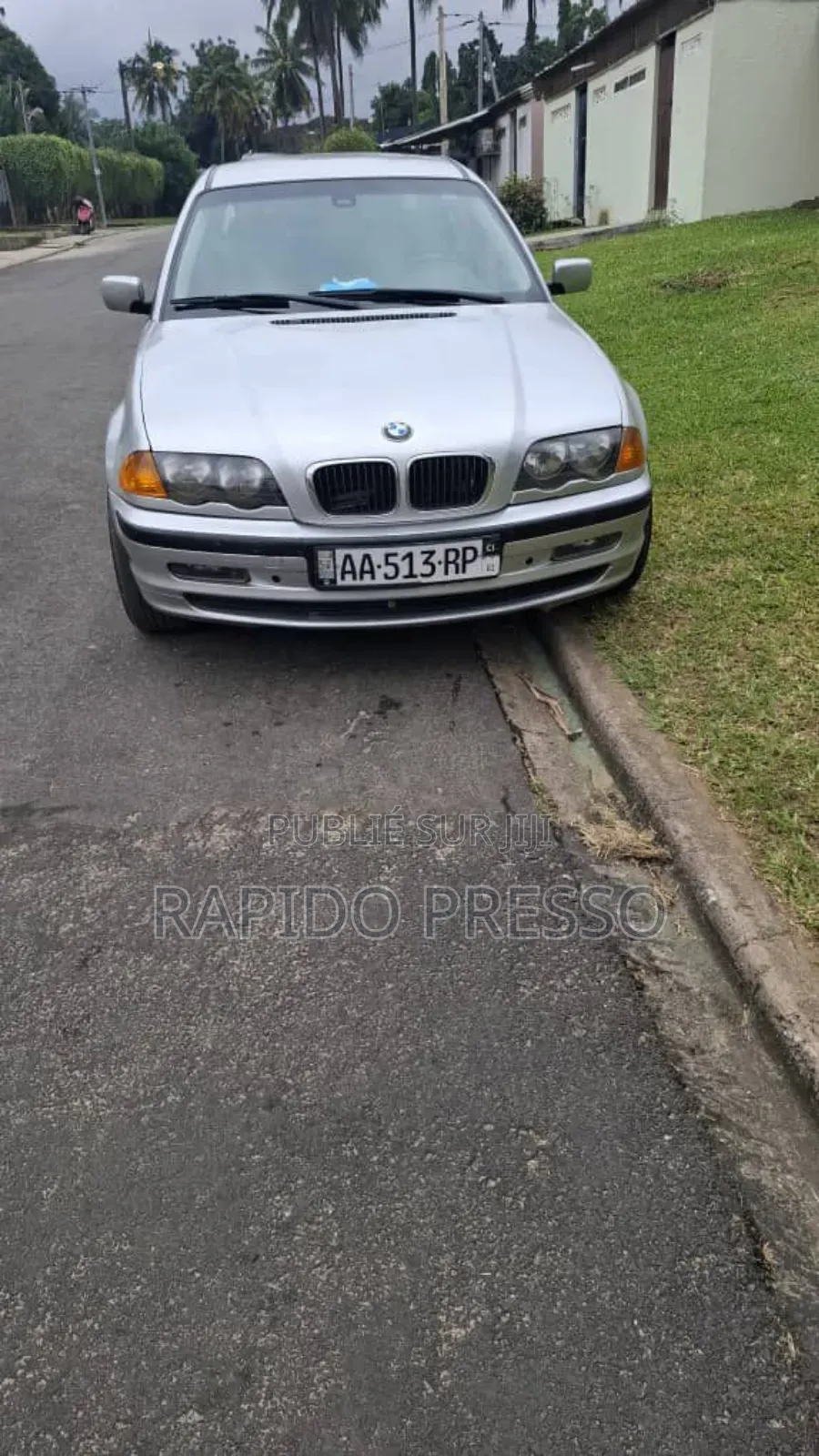 BMW 3 Series 2002 Gris