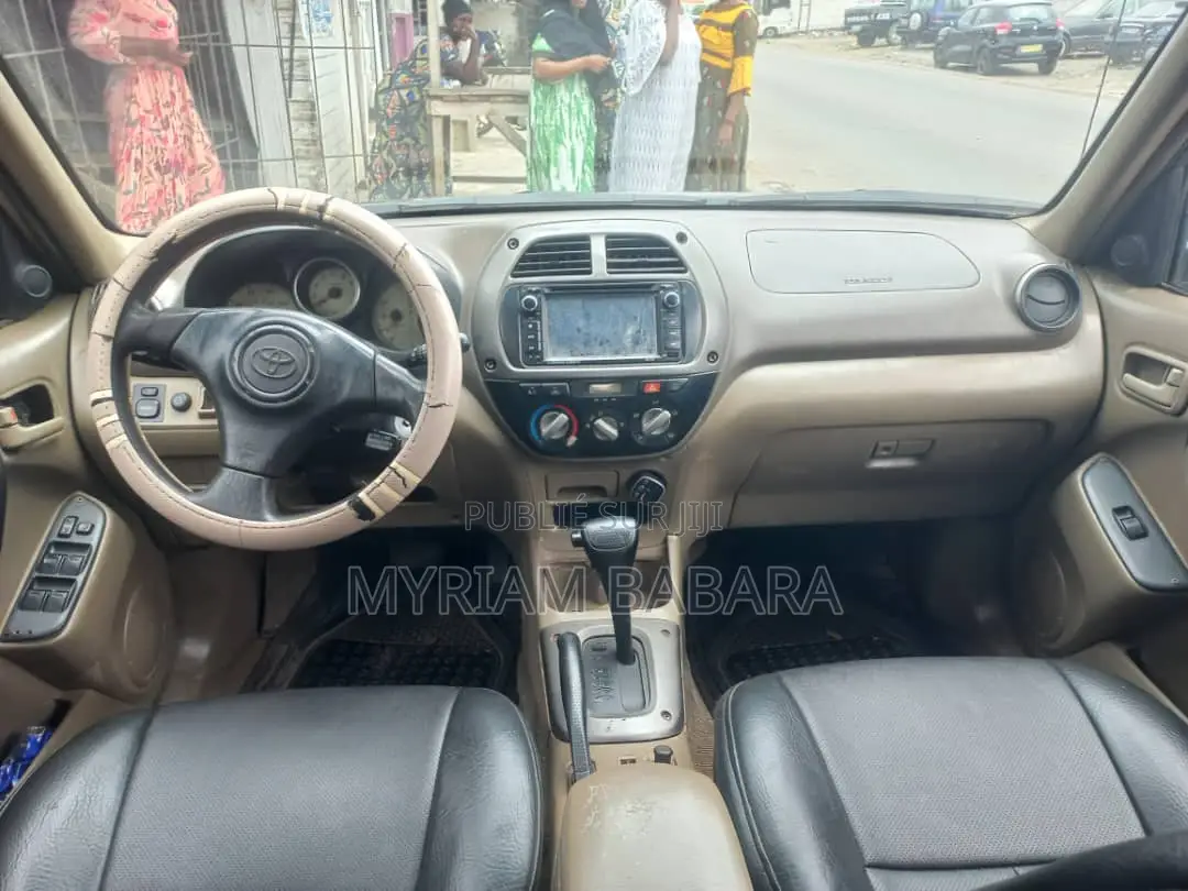 Toyota RAV4 2008 Noir