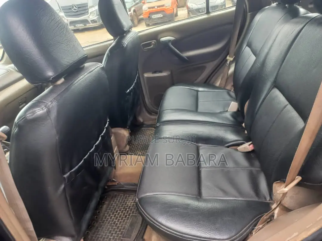 Toyota RAV4 2008 Noir