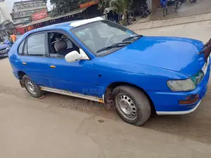 Toyota Corolla 1999 Bleu
