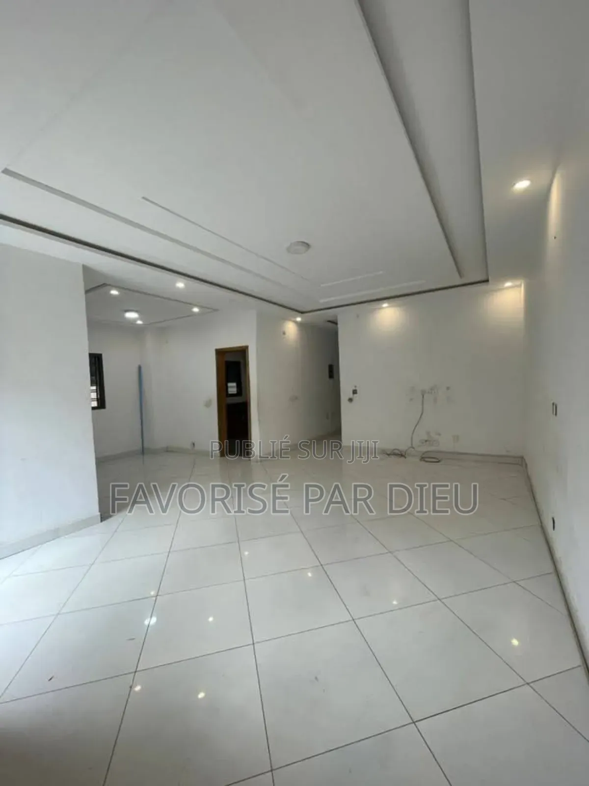 2chbre Appartement dans Cocody à Louer