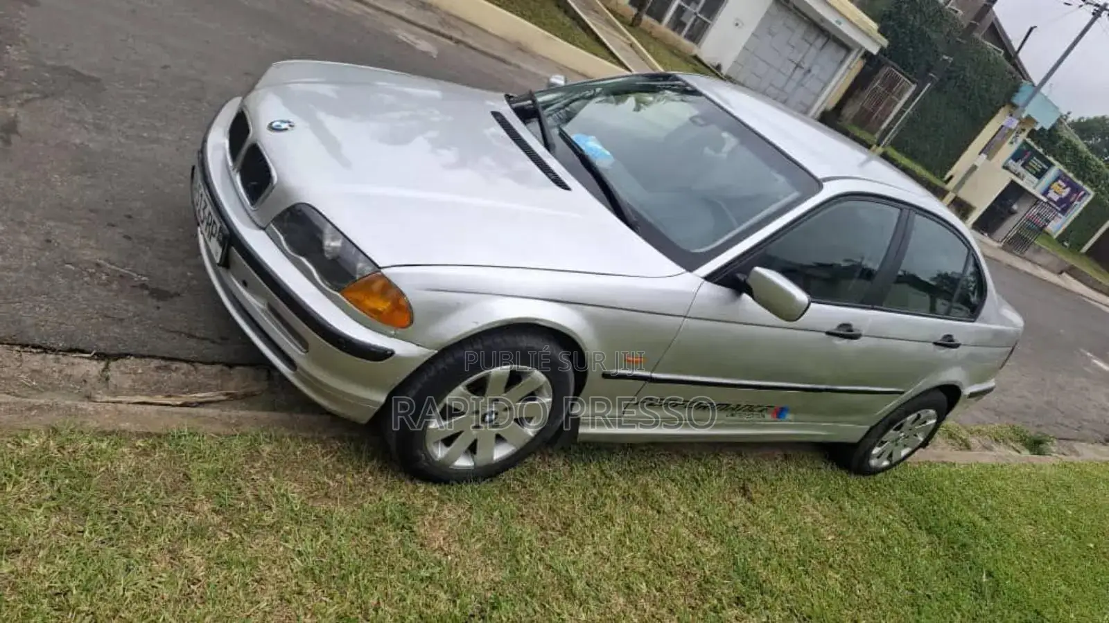 BMW 3 Series 2002 Gris