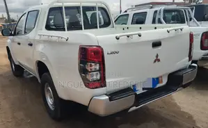 Mitsubishi L200 2023 Blanc
