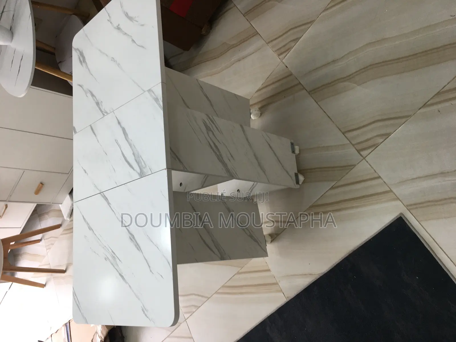 Les Meubles Importés De La Chine À Bon Prix