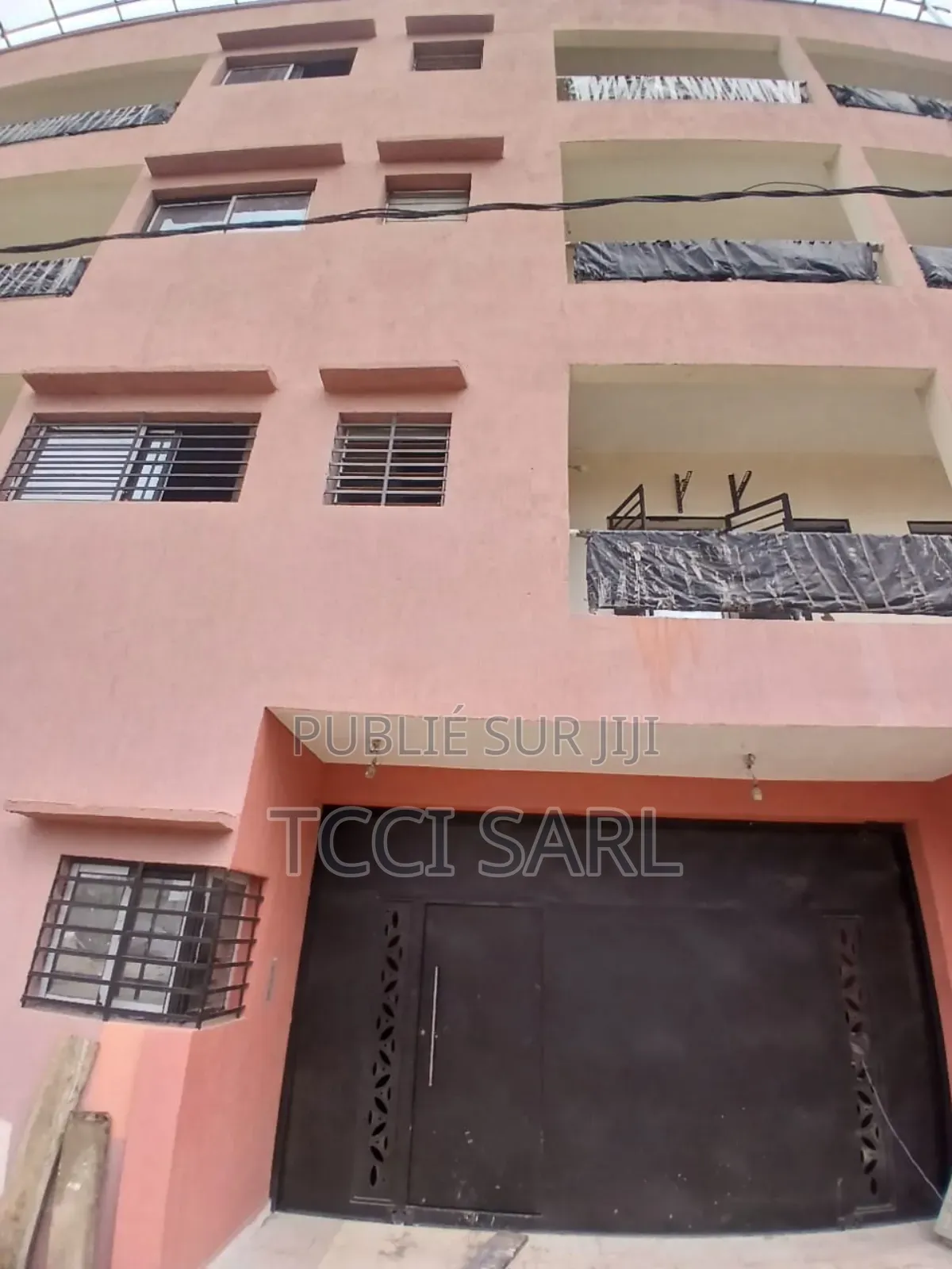 1chbre Chambre et salon dans Tcci Sarl, Cocody à Louer