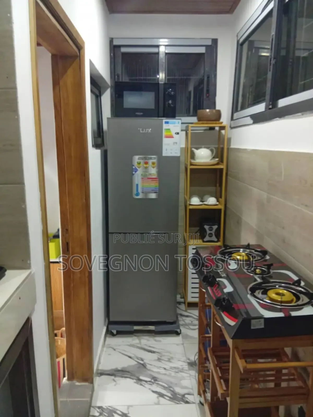 Furnished 1chbre Studio dans Location Meublée, Cocody à Louer