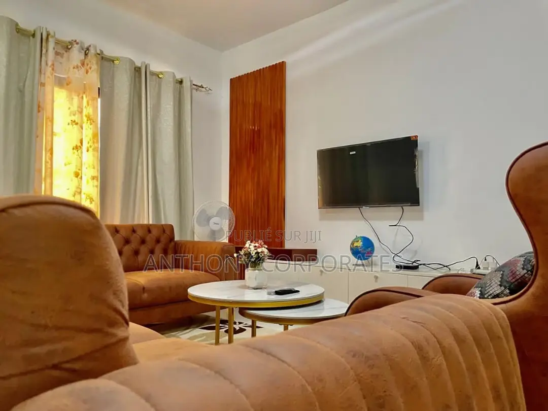 Appartement Meublé De 03 Pièces Angre CGK