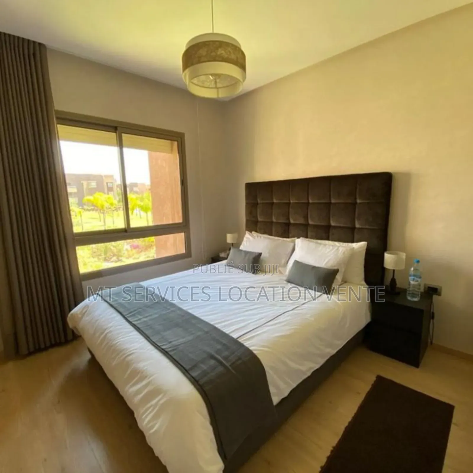 Furnished 1chbre Chambre et salon dans Mt Services Location, Cocody